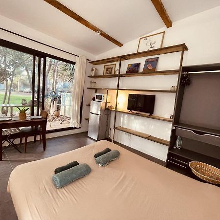Charmant Studio Loft - Mas Bois Fontaine نيم المظهر الخارجي الصورة